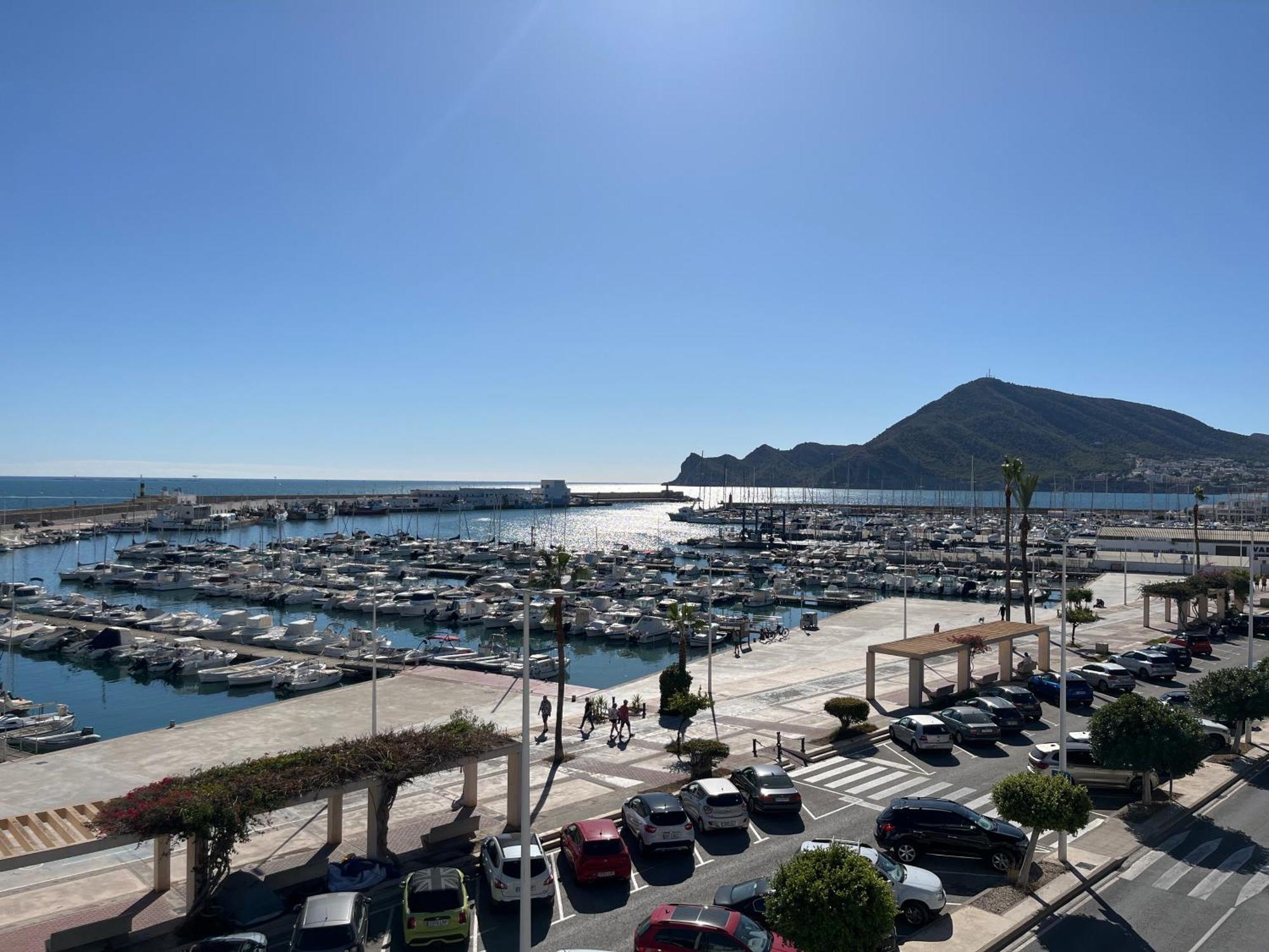 شقة Piso En Puerto De ألتيا المظهر الخارجي الصورة